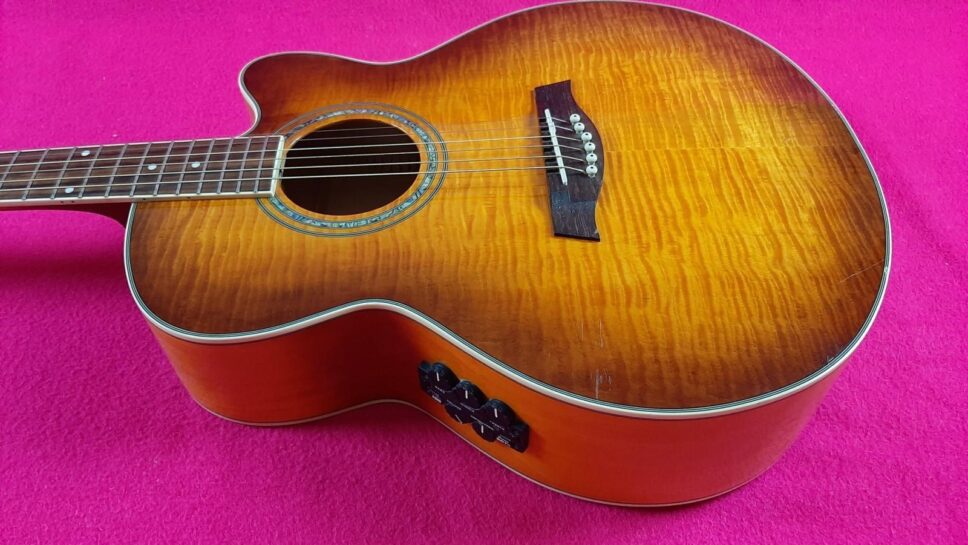 Ibanez AEL20E VV1202 beautiful semiacustic