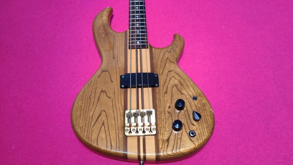ARIA PRO II SB-1000 Oak 1981 (simil Cliff Burton Metallica)