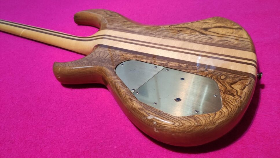 ARIA PRO II SB-1000 Oak 1981 (simil Cliff Burton Metallica)