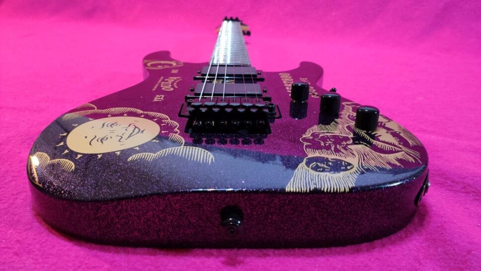 LTD (by ESP) KH PURPLE Sparkle Ouija Kirk Hammett (NTB) Limited 500p.
