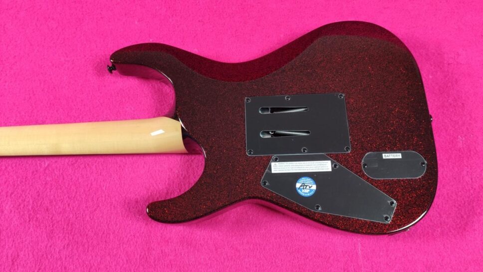 LTD (by ESP) KH RED Sparkle Ouija Kirk Hammet Limited Edition 500p.