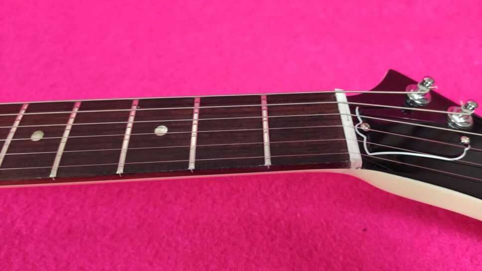 Gibson Explorer 1984 "EXP83" model