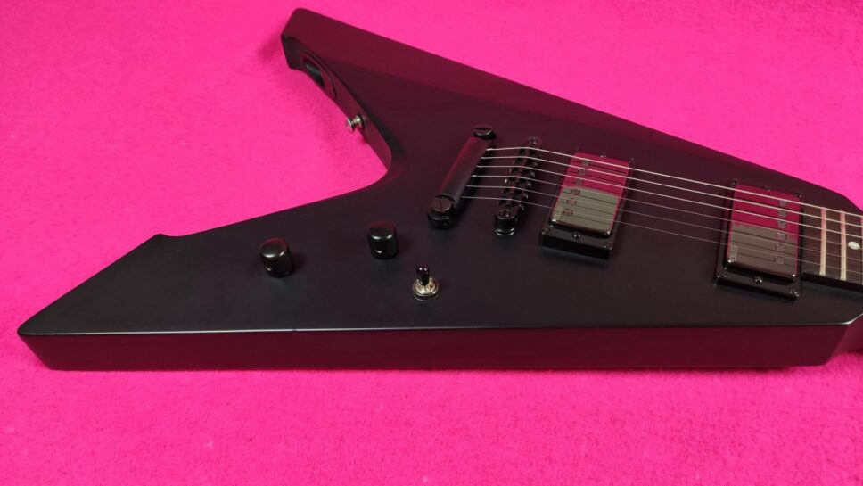 LTD (by ESP) Vulture BLKS James Hetfield Metallica Signature