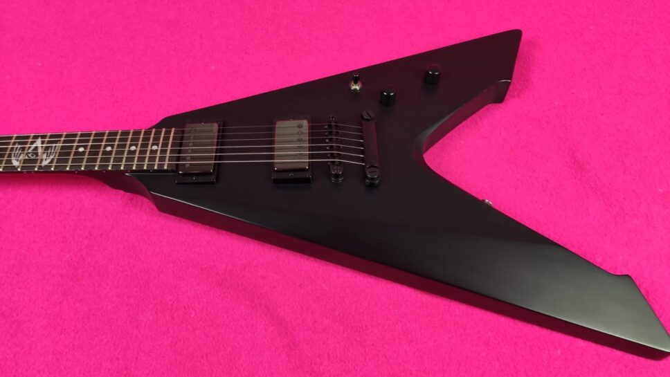 LTD (by ESP) Vulture BLKS James Hetfield Metallica Signature