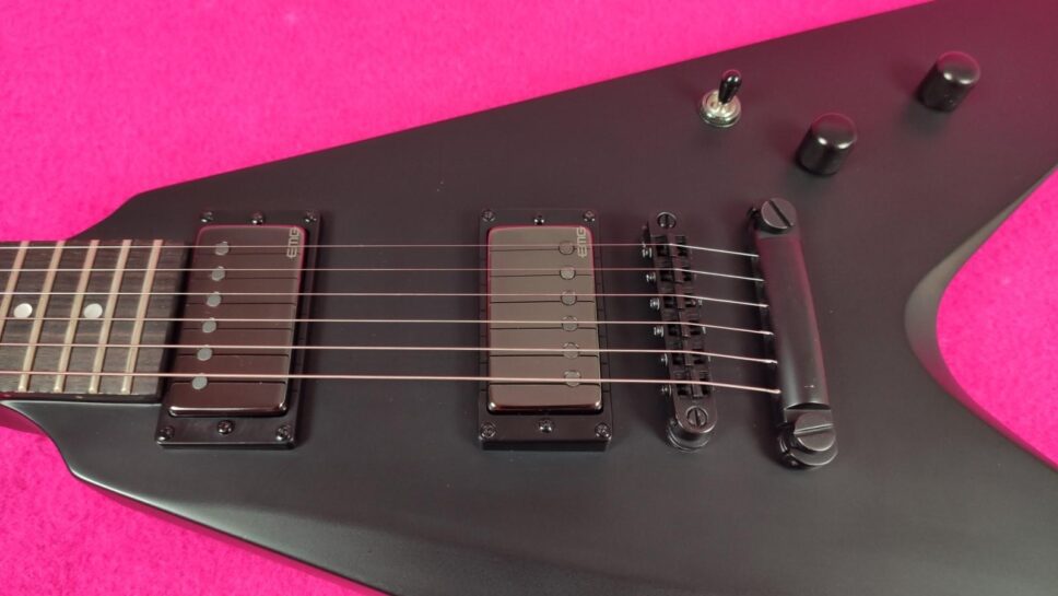 LTD (by ESP) Vulture BLKS James Hetfield Metallica Signature