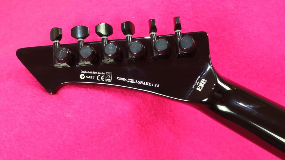 LTD (by ESP) Snakebyte SE Purple James Hetfield Limited Edition 500p.
