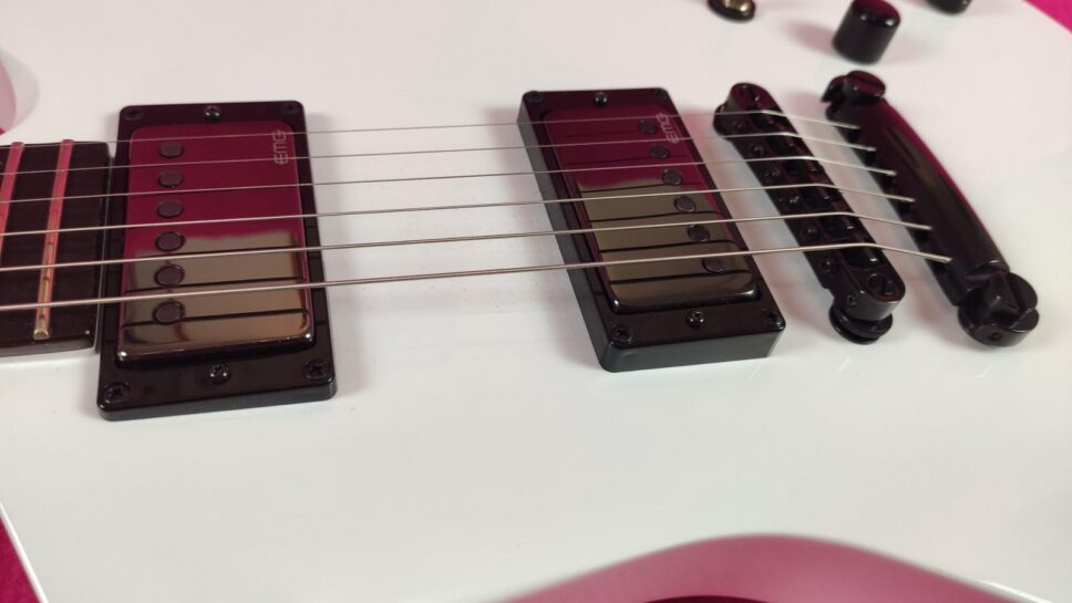 LTD (by ESP) Snakebyte SW Snow White James Hetfield Metallica + CUSTODIA