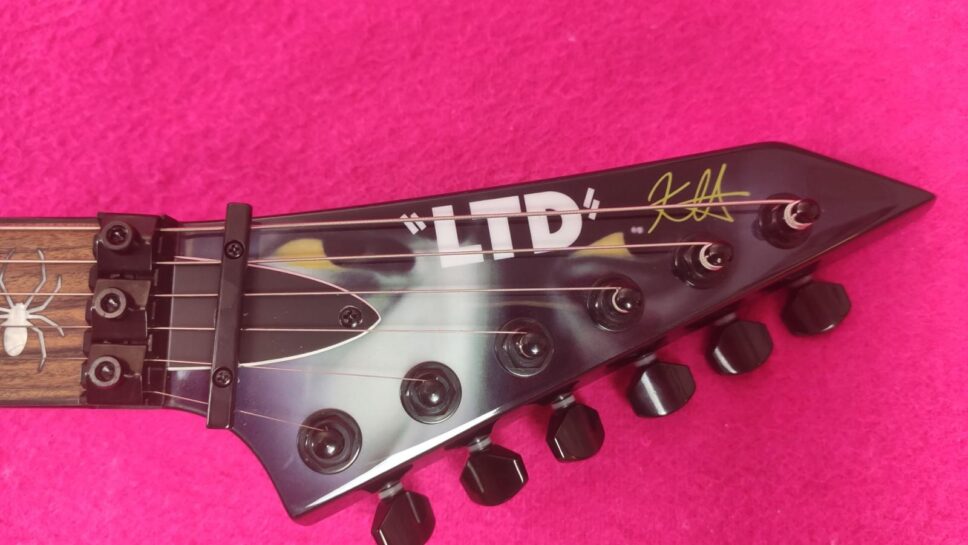 LTD (by ESP) KH-WZ White Zombie Kirk Hammett Metallica Signature
