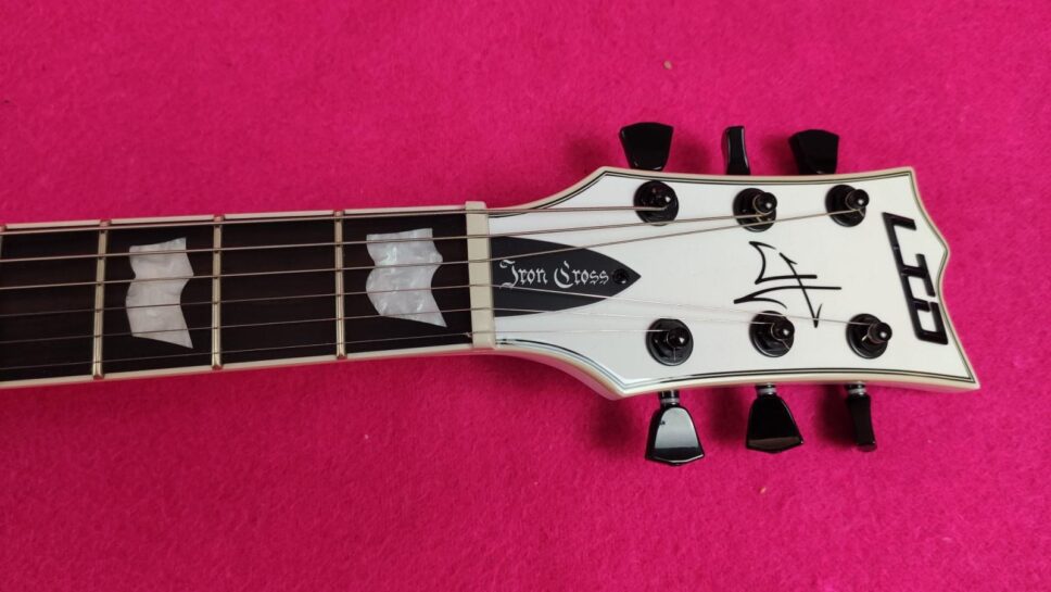 LTD (by ESP) Iron Cross SW (Snow White) James Hetfield Signature