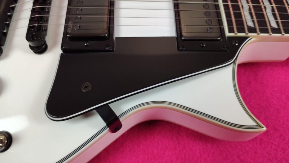 LTD (by ESP) Iron Cross SW (Snow White) James Hetfield Signature