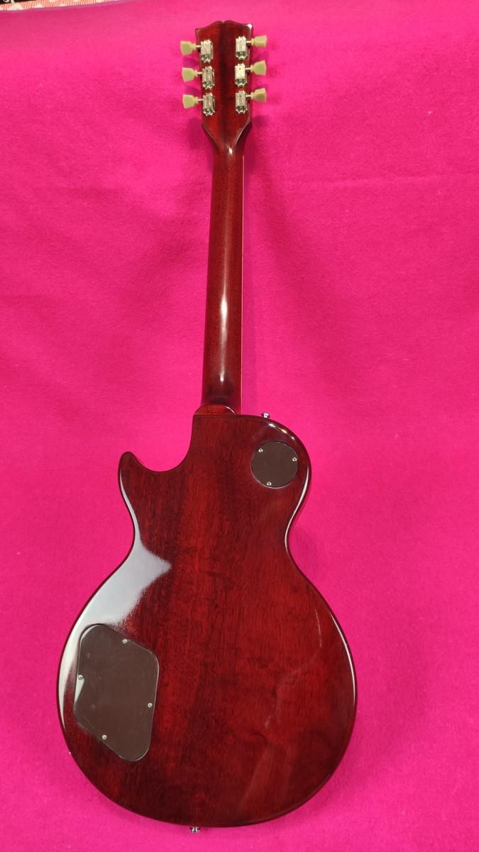 Gibson Les Paul Standard 1987 Slash #1 Replica more than “inspired by