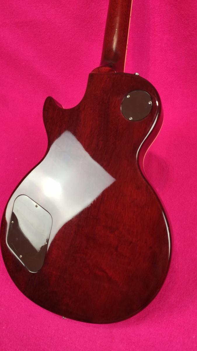 Gibson Les Paul Standard 1987 Slash #1 Replica more than “inspired by