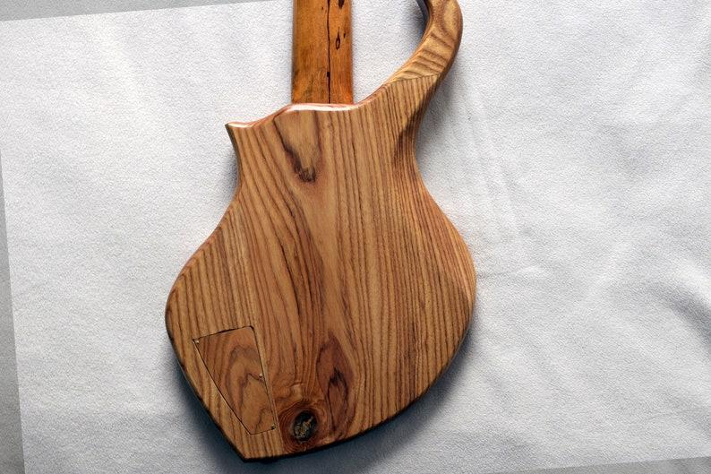 Custom Guitar P Bass