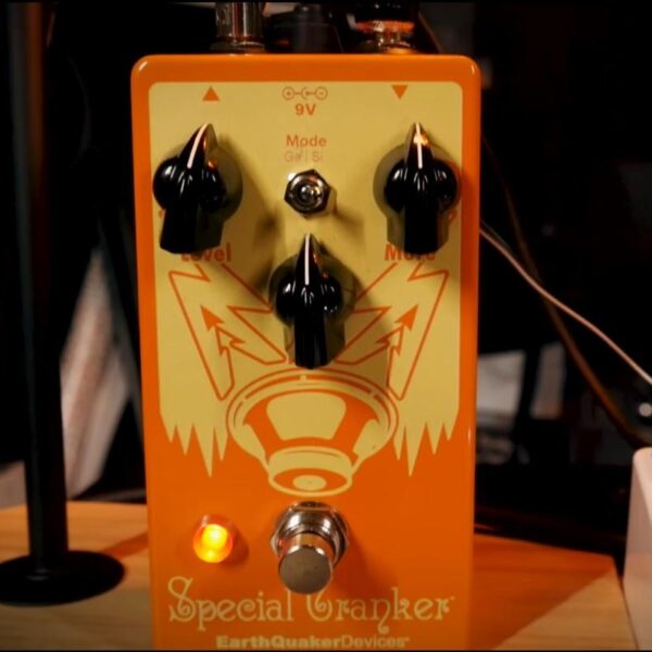 EarthQuaker Devices Special Cranker Overdrive Pedal