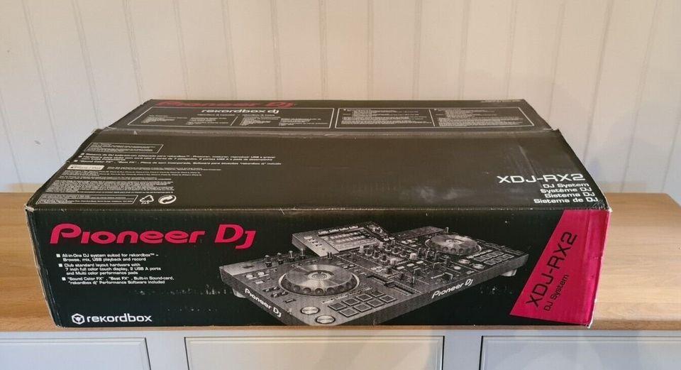 Pioneer XDJ-RX2 + DJ Controller - Boxed & Great Condition