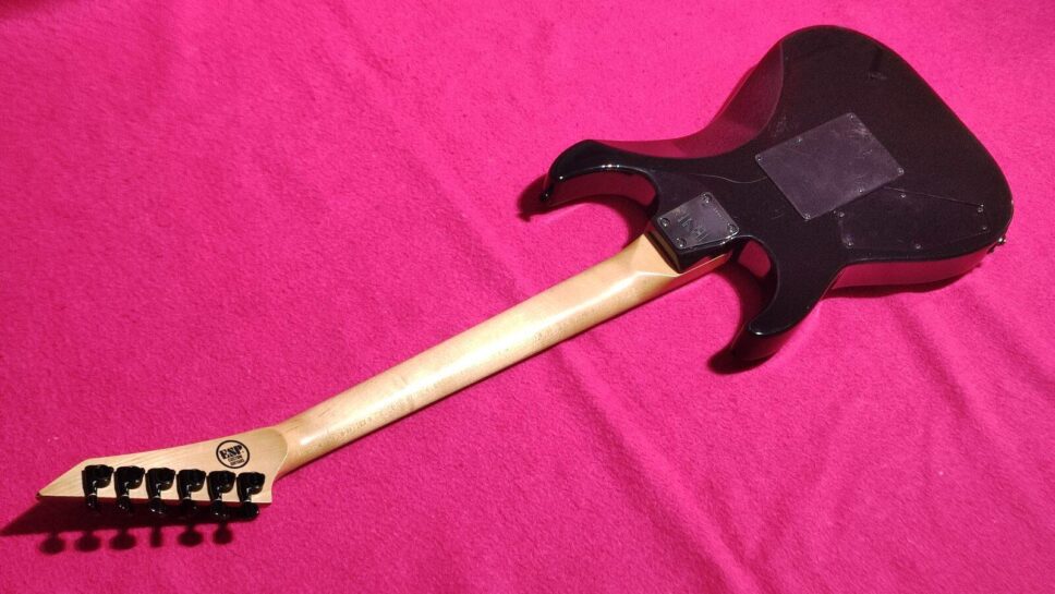 ESP M2 HAMMETT Skull & Crossbones (Metallica) from 1994