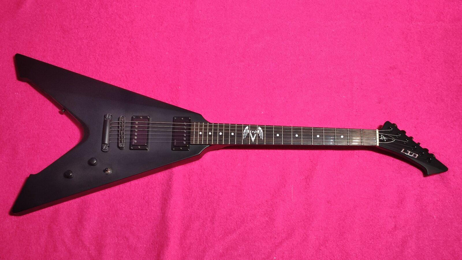 Hetfield vulture hotsell