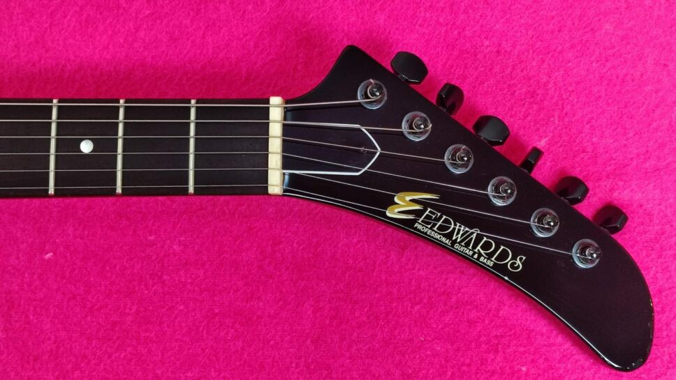 Edwards (by ESP) E-EX-75M Banana Headstock James Hetfield Explorer