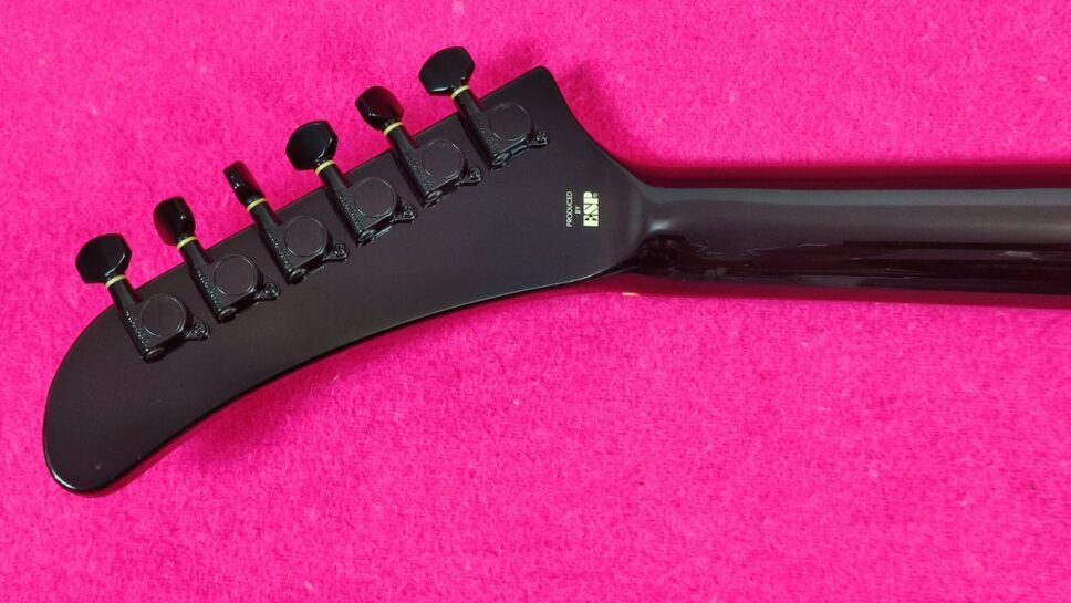 Edwards (by ESP) E-EX-75M Banana Headstock James Hetfield Explorer