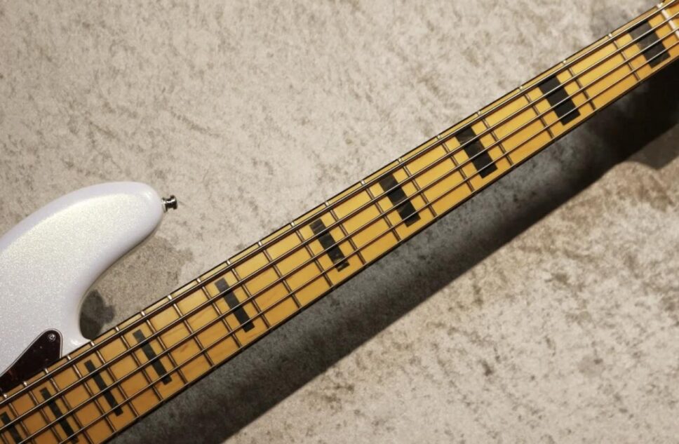 Fender Old price individual!! American Ultra Jazz Bass V -Ar