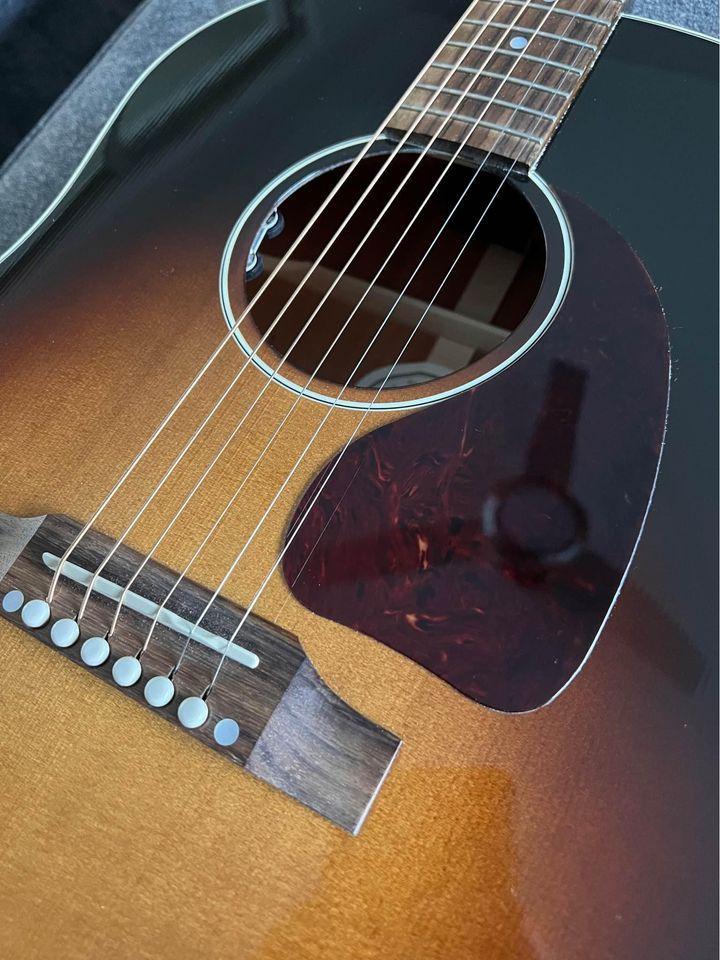 Pristine - 2018 Gibson J-45 Standard Electric Acoustic Guita