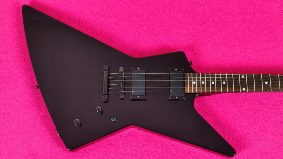 ESP EXP Custom Explorer Black MINT from 1993 James Hetfield