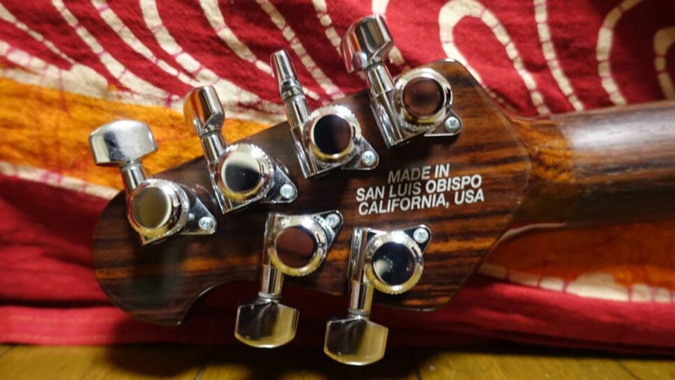 Early model MUSIC MAN LUKE 3 HH OLIVE GOLD Rosewood Neck Mus