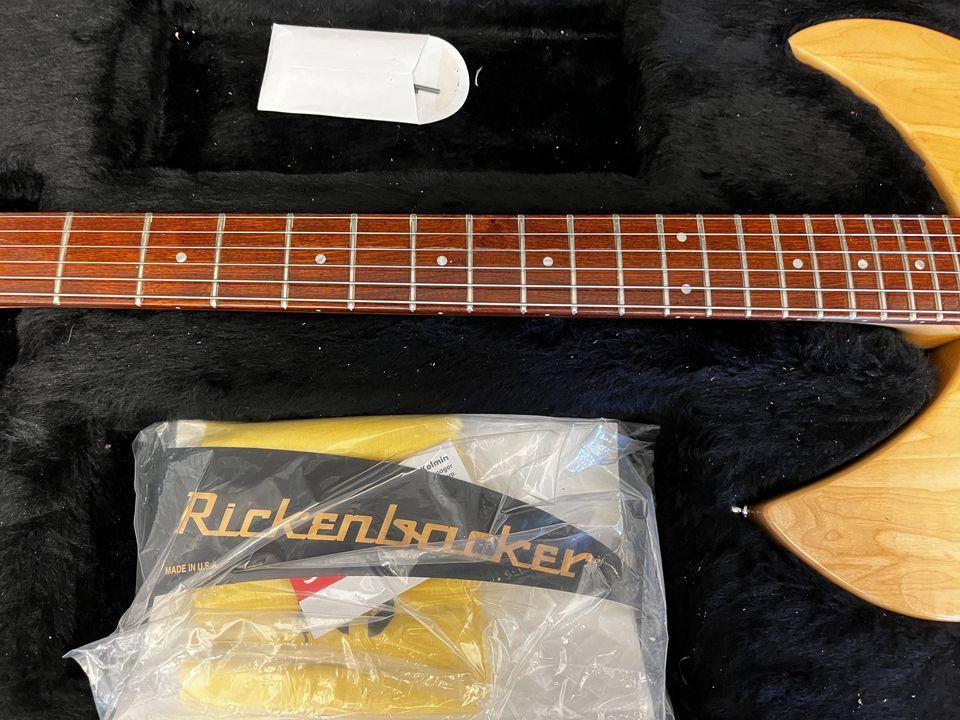 Rickenbacker 330 Guitar