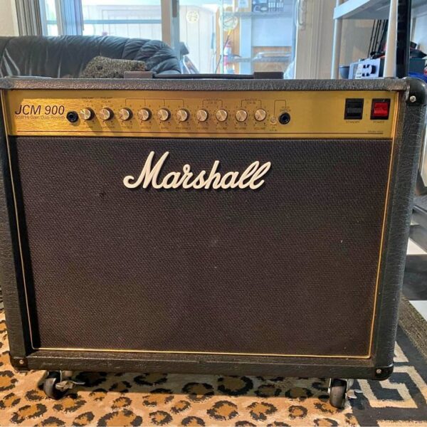 Marshall Guitar Amplifier