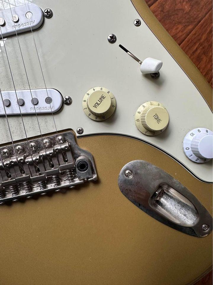 PRS Silver Sky John Mayer Golden Mesa