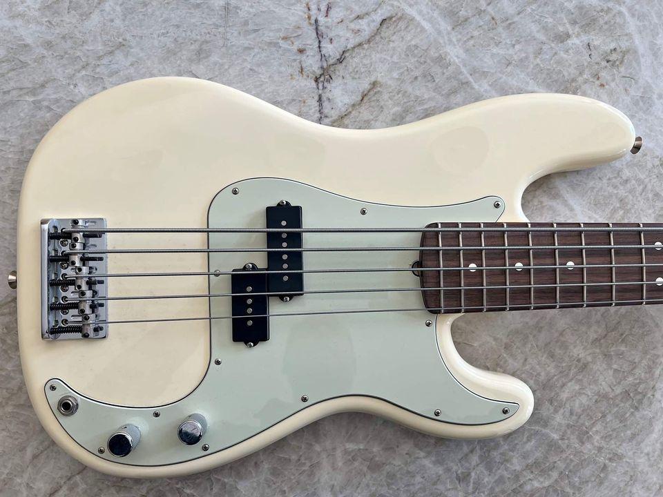 Fender American P bass 5 string