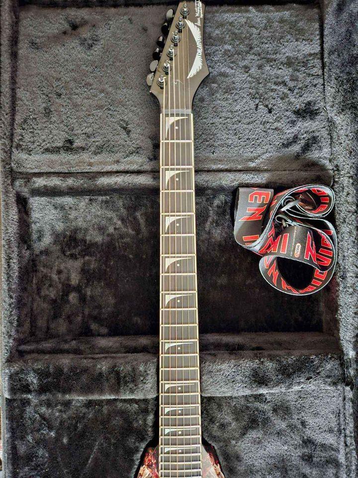 Dean Dave Mustaine VMNT Angel of Death Guitar