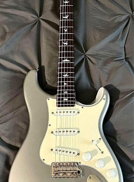 PRS Silver Sky core model guitar