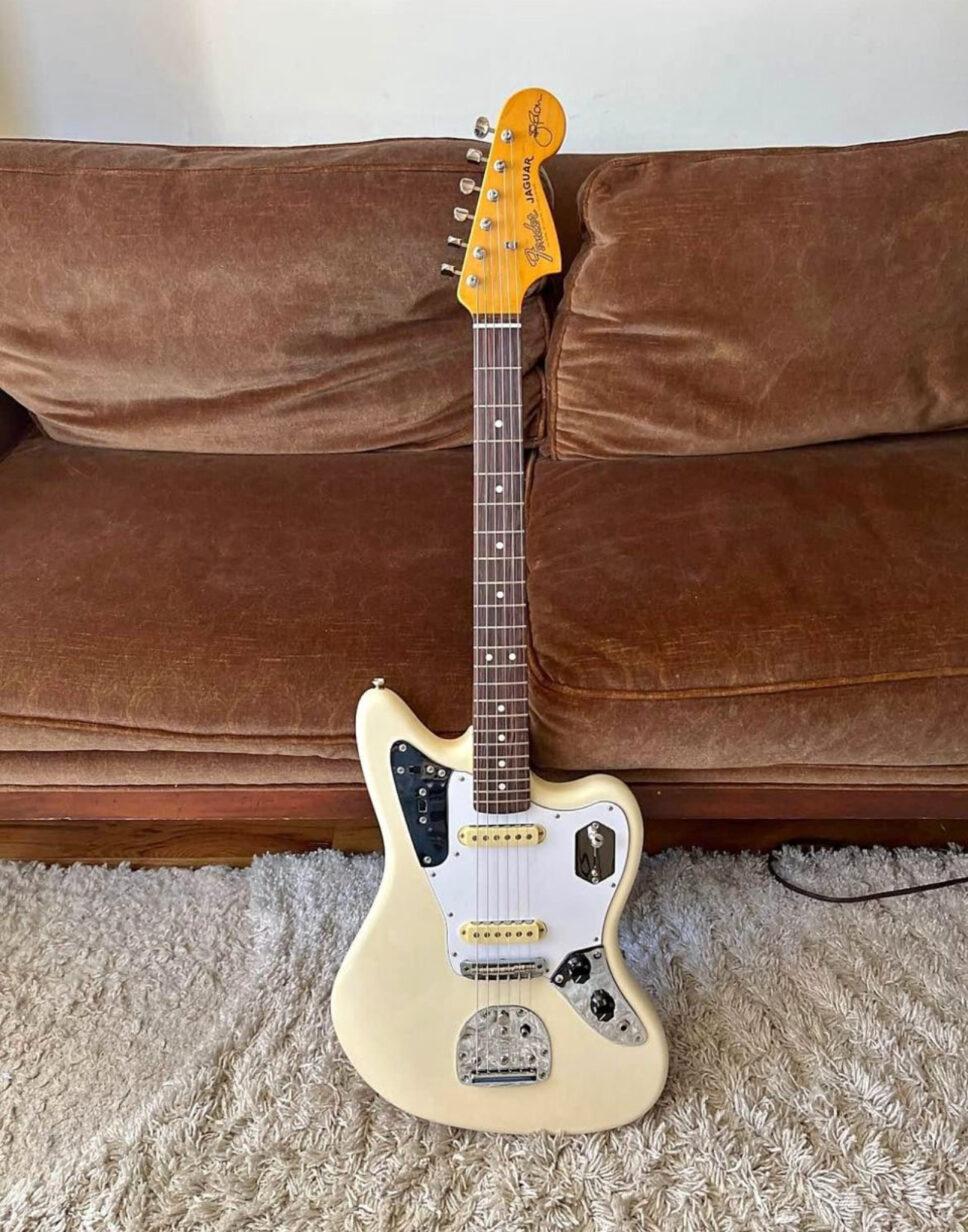 Fender Johnny Marr Jaguar - Olympic White