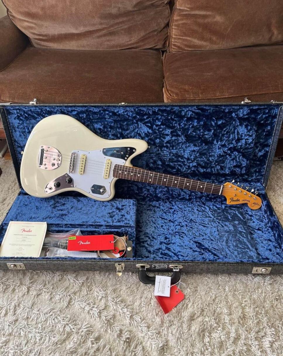 Fender Johnny Marr Jaguar - Olympic White