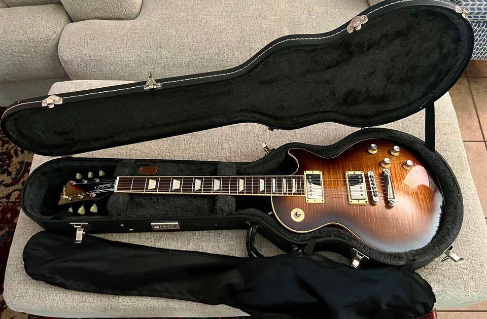 2005 Gibson Les Paul Standard in Desert Burst