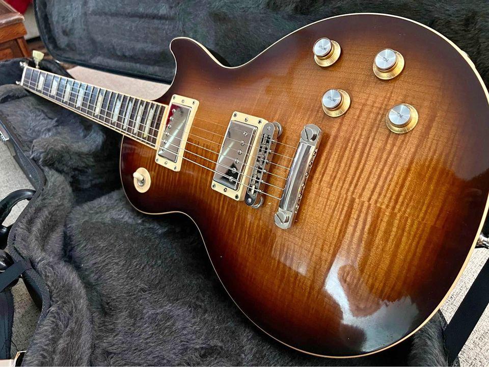 2005 Gibson Les Paul Standard in Desert Burst