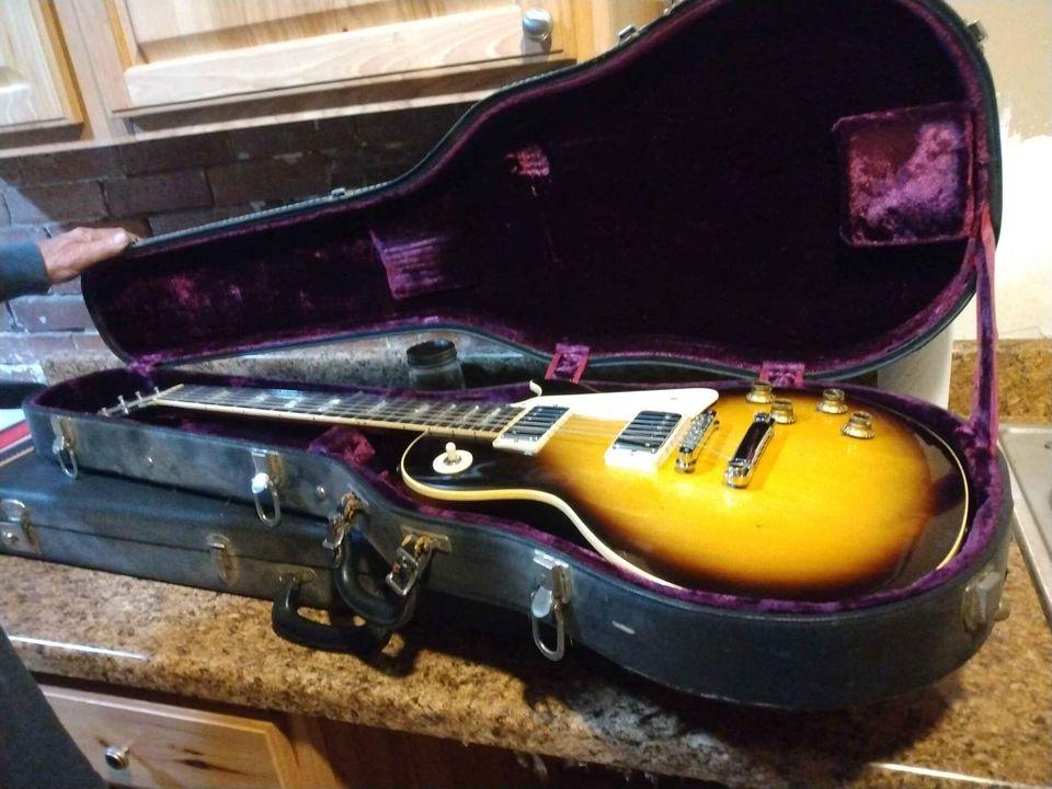 Gibson Les Paul Standard Deluxe custom