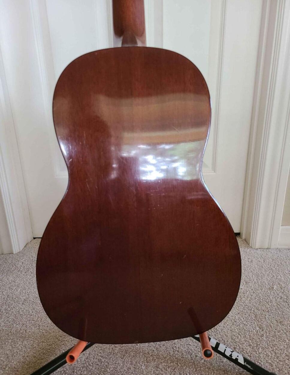 Martin Guitar 5-18