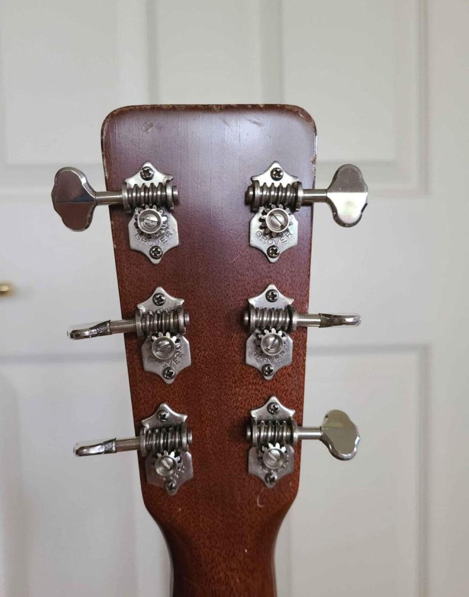 Martin Guitar 5-18