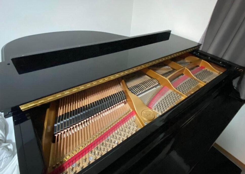 Ellington Model 396 baby grand piano