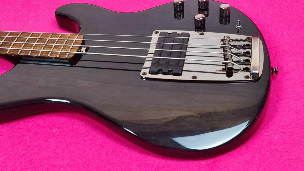 Ibanez Paul Grey PGB1 SLIPKNOT Discontinued very rare MINT!