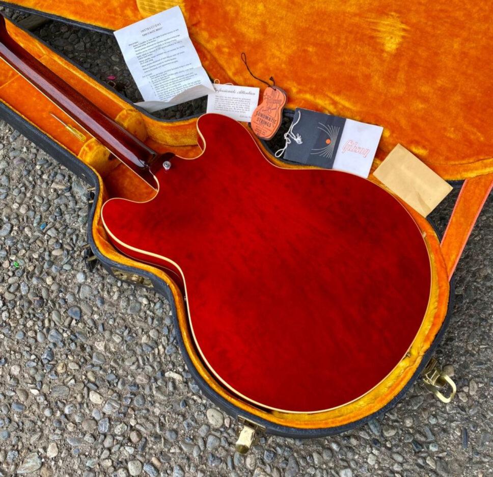 1967 Gibson ES-335 - Collector Grade