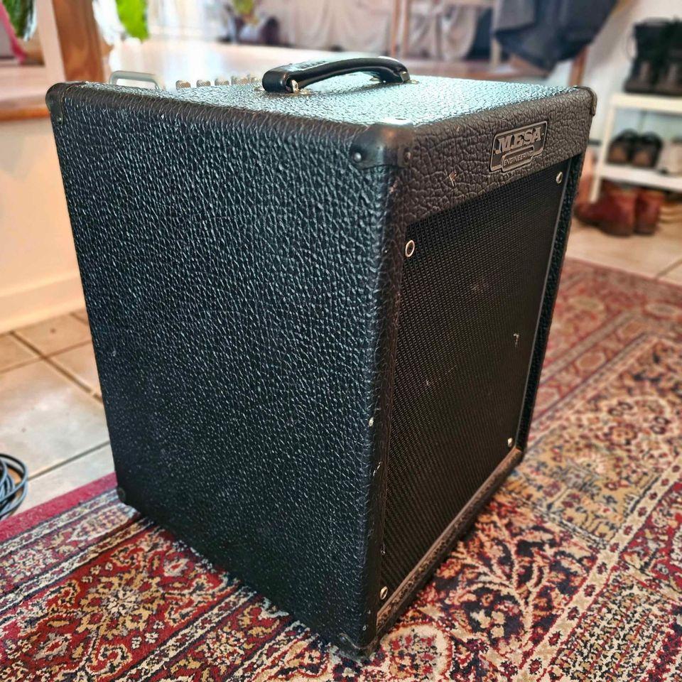 Used MESA/Boogie Walkabout 1x12 300W Tube Bass Combo Amp