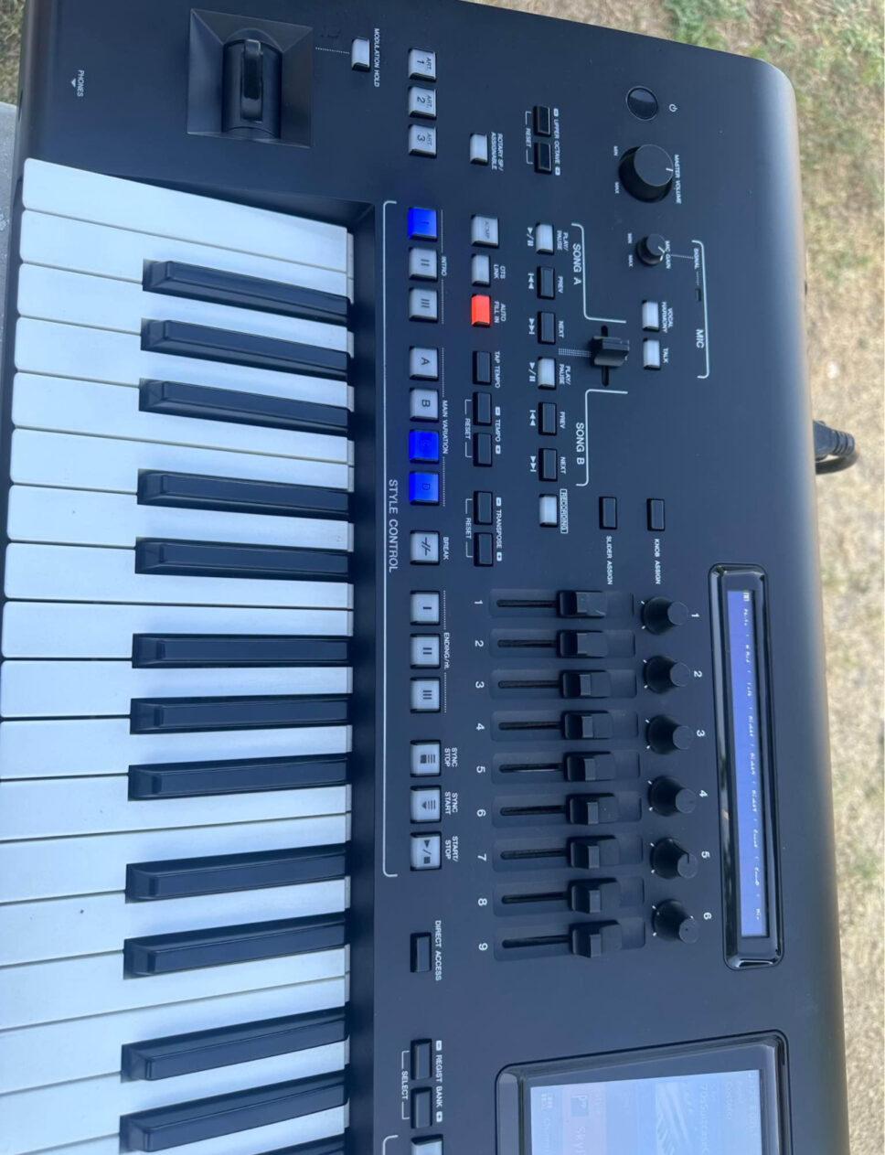 Yamaha genos teclado keyboard
