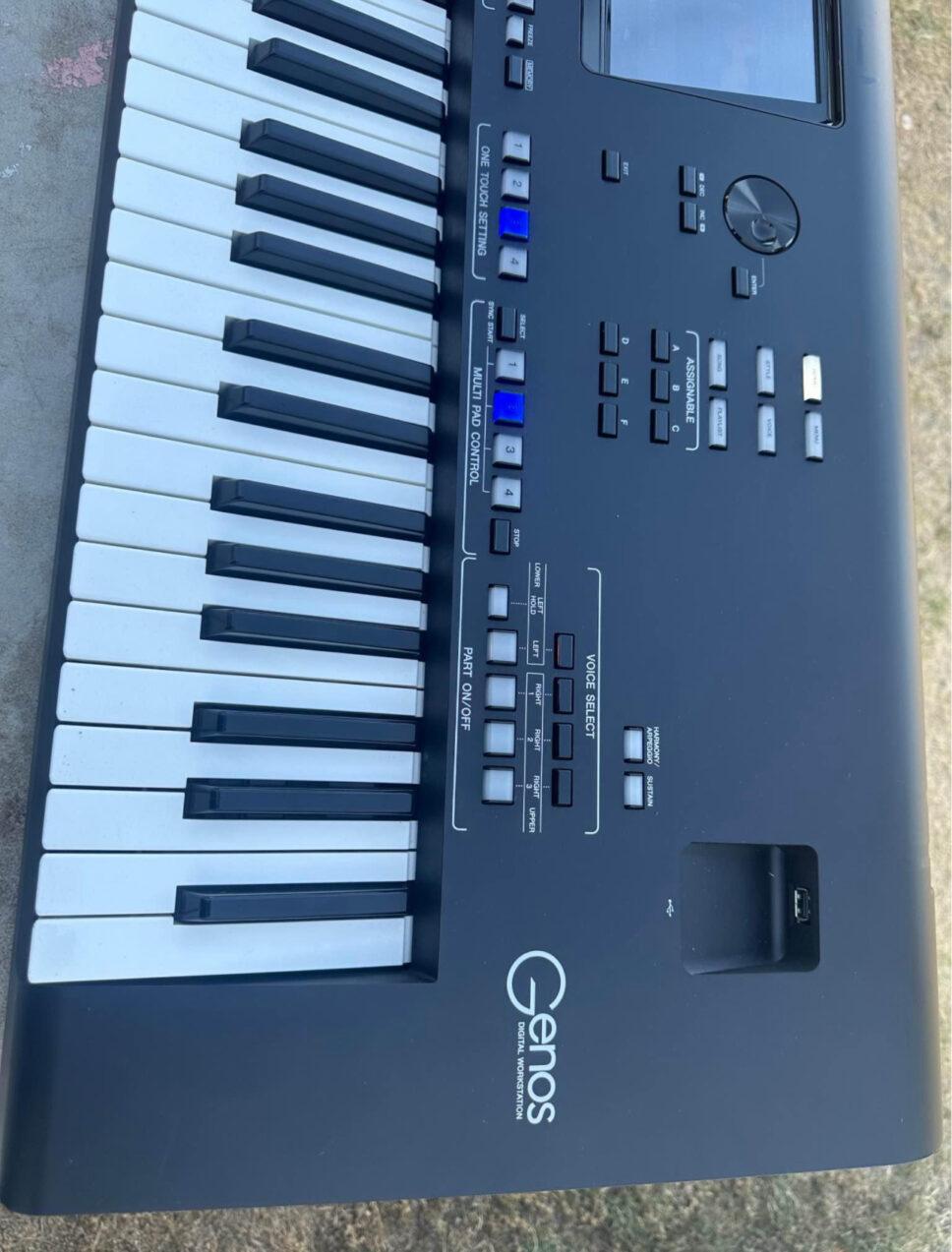 Yamaha genos teclado keyboard