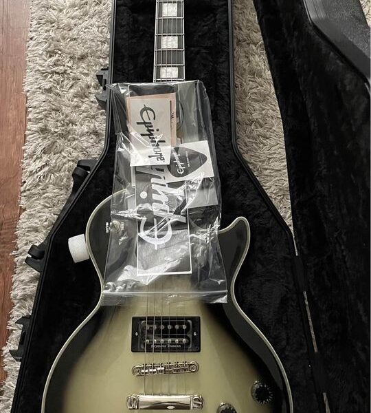 EPIPHONE ADAM JONES LES PAUL CUSTOM ART COLLECTION