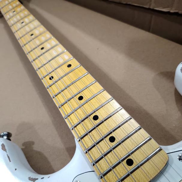  Guitare Électrique Rétro ST Relic