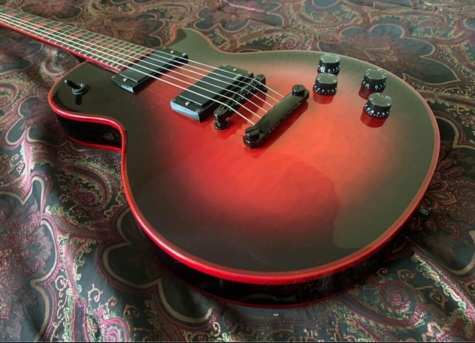 Chibson Les Paul Custom
