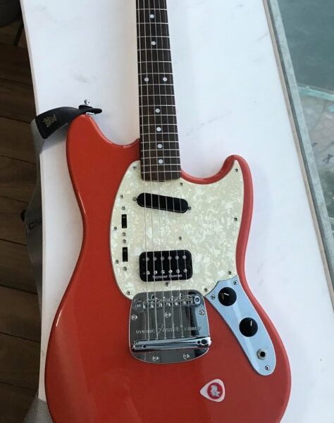 Guitare Électrique Rouge Classique